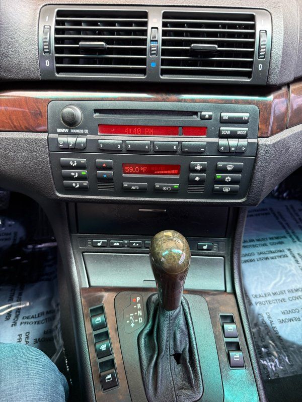2006 BMW 3 Series 330i - Photo 24