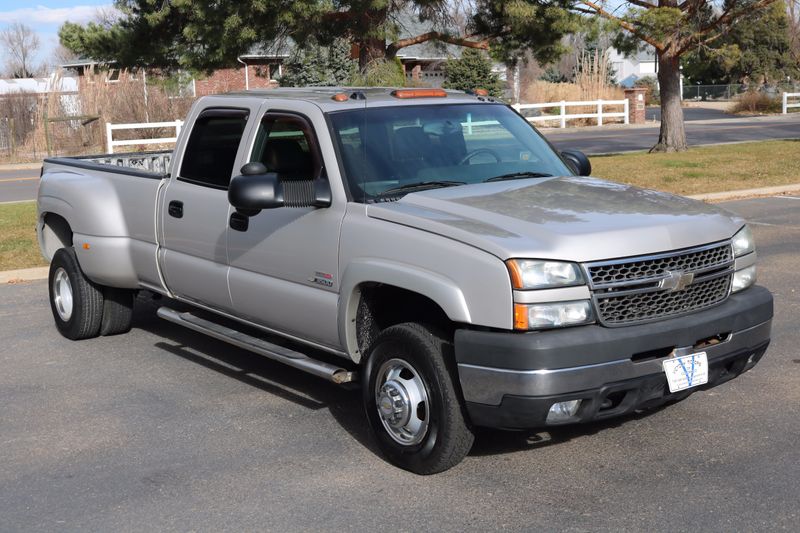 2005 Chevrolet Silverado 3500 Photos