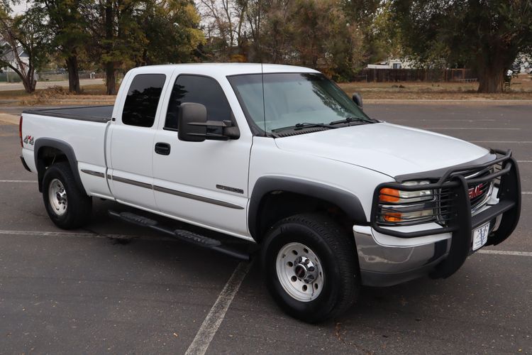 2000 GMC Sierra 2500 SLE | Victory Motors of Colorado