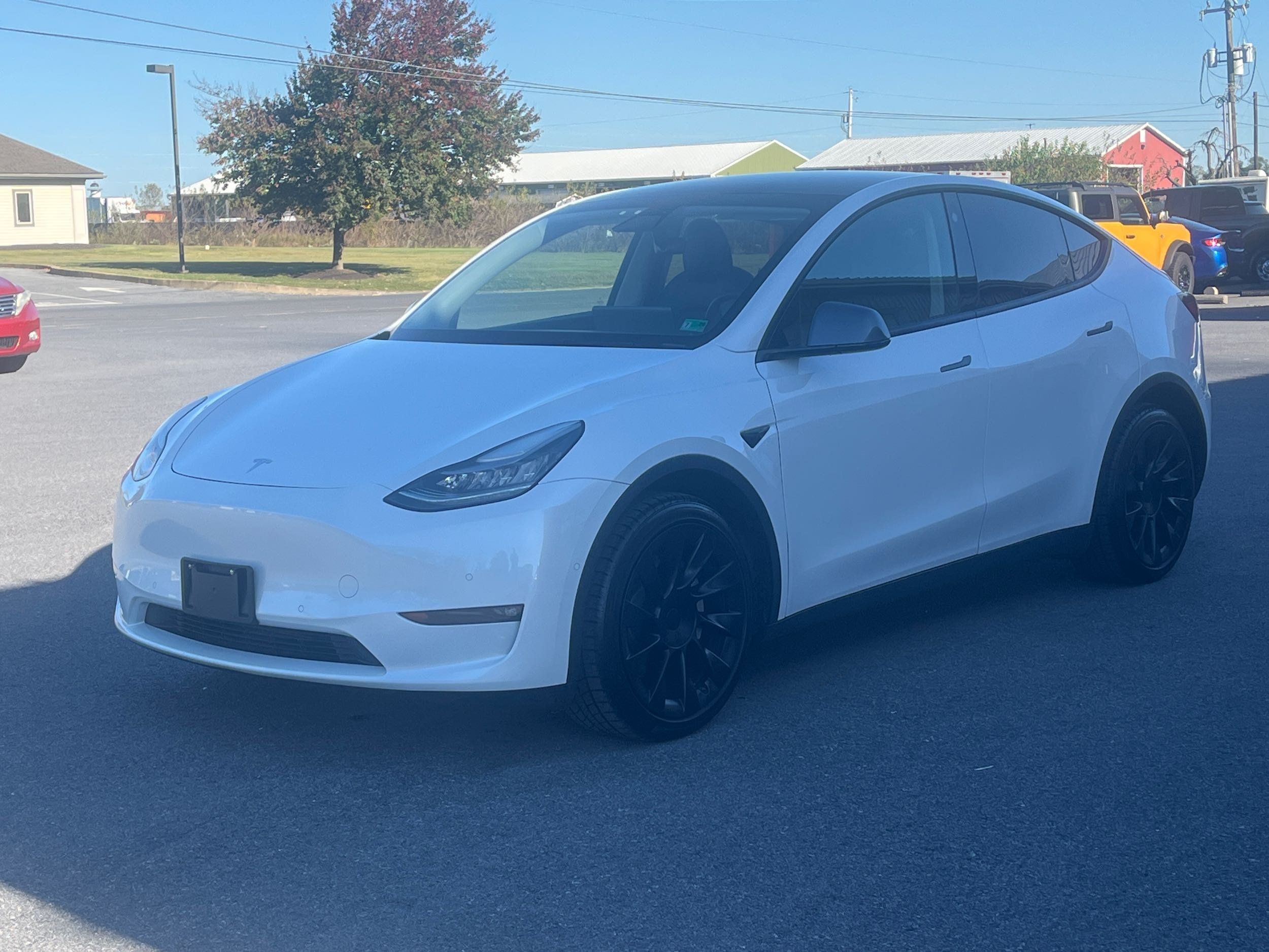 2021 Tesla Model Y Long Range photo 3