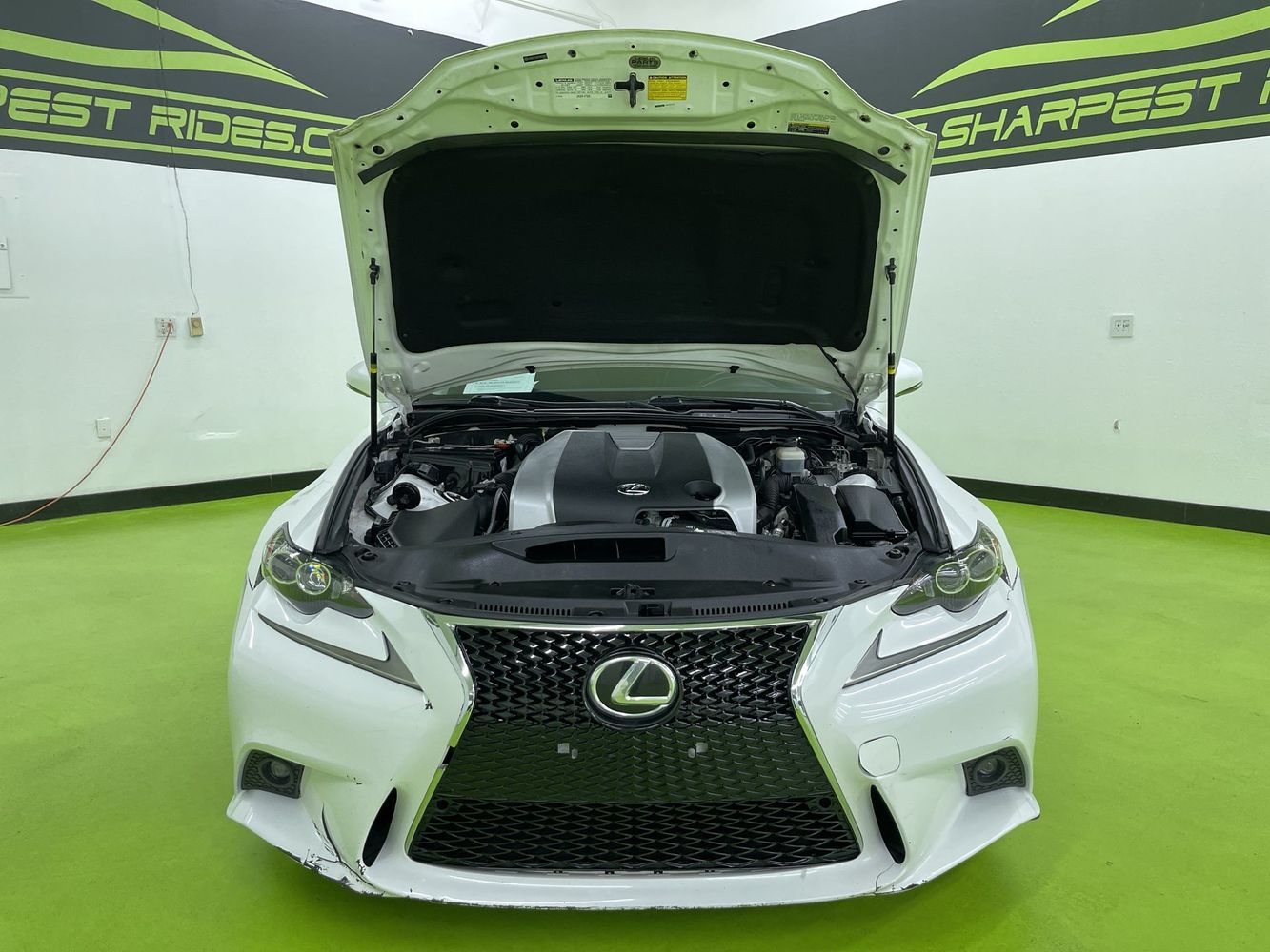 2014 Lexus IS 350 photo 4