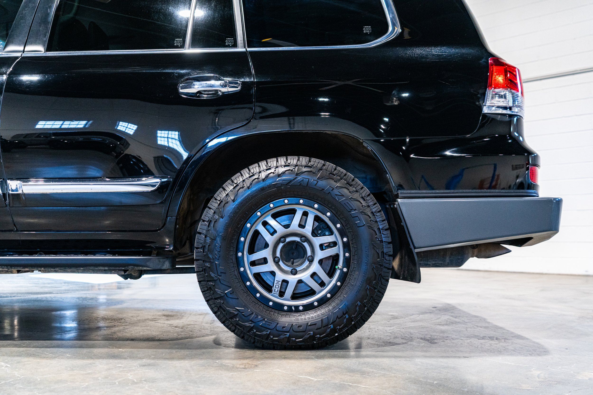 2013 Lexus LX 570, photo 17