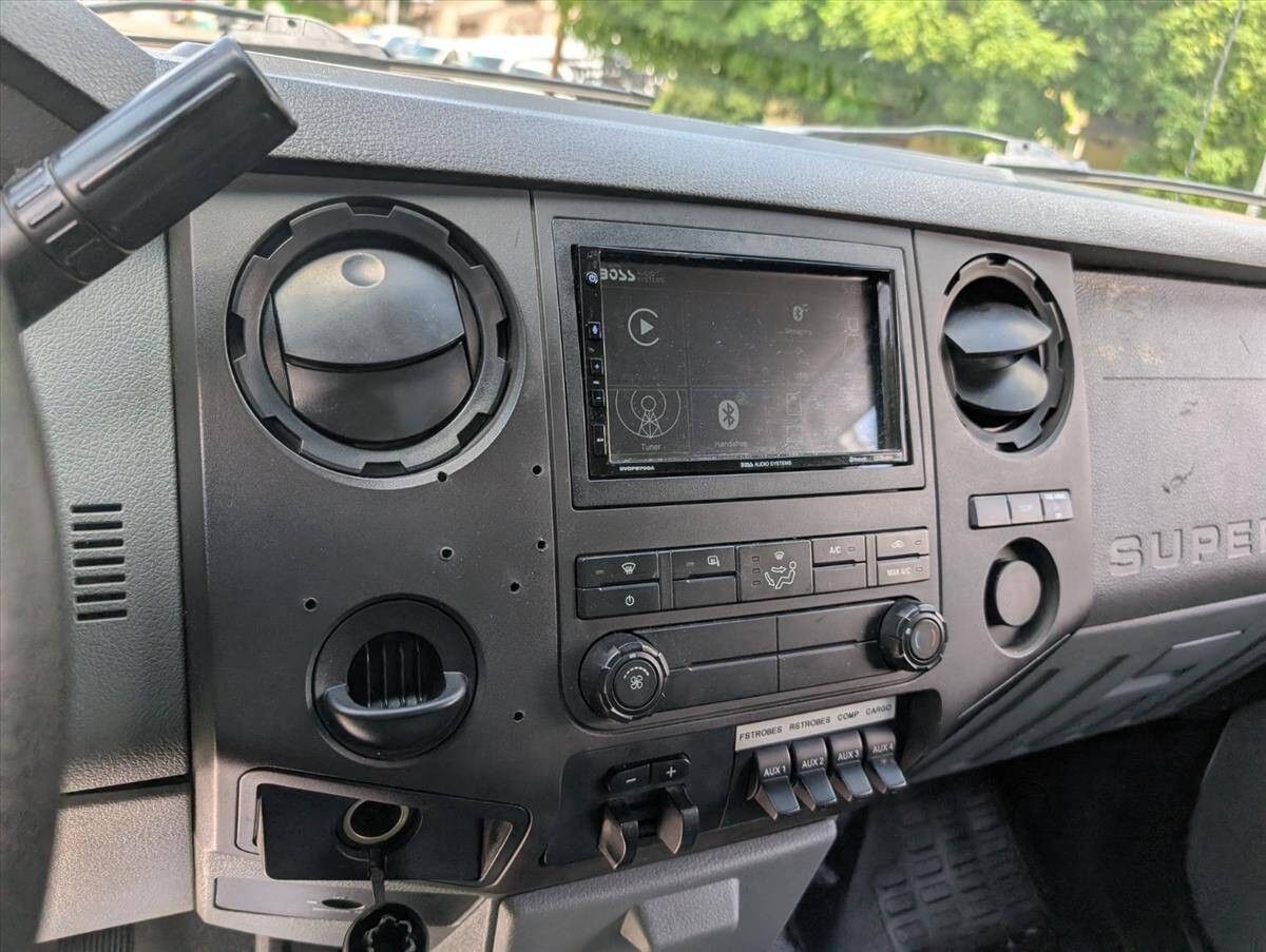 2011 Ford F-550 Super Duty 99