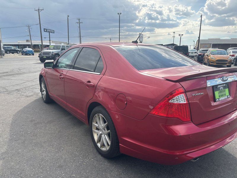 2011 Ford Fusion SEL photo 5