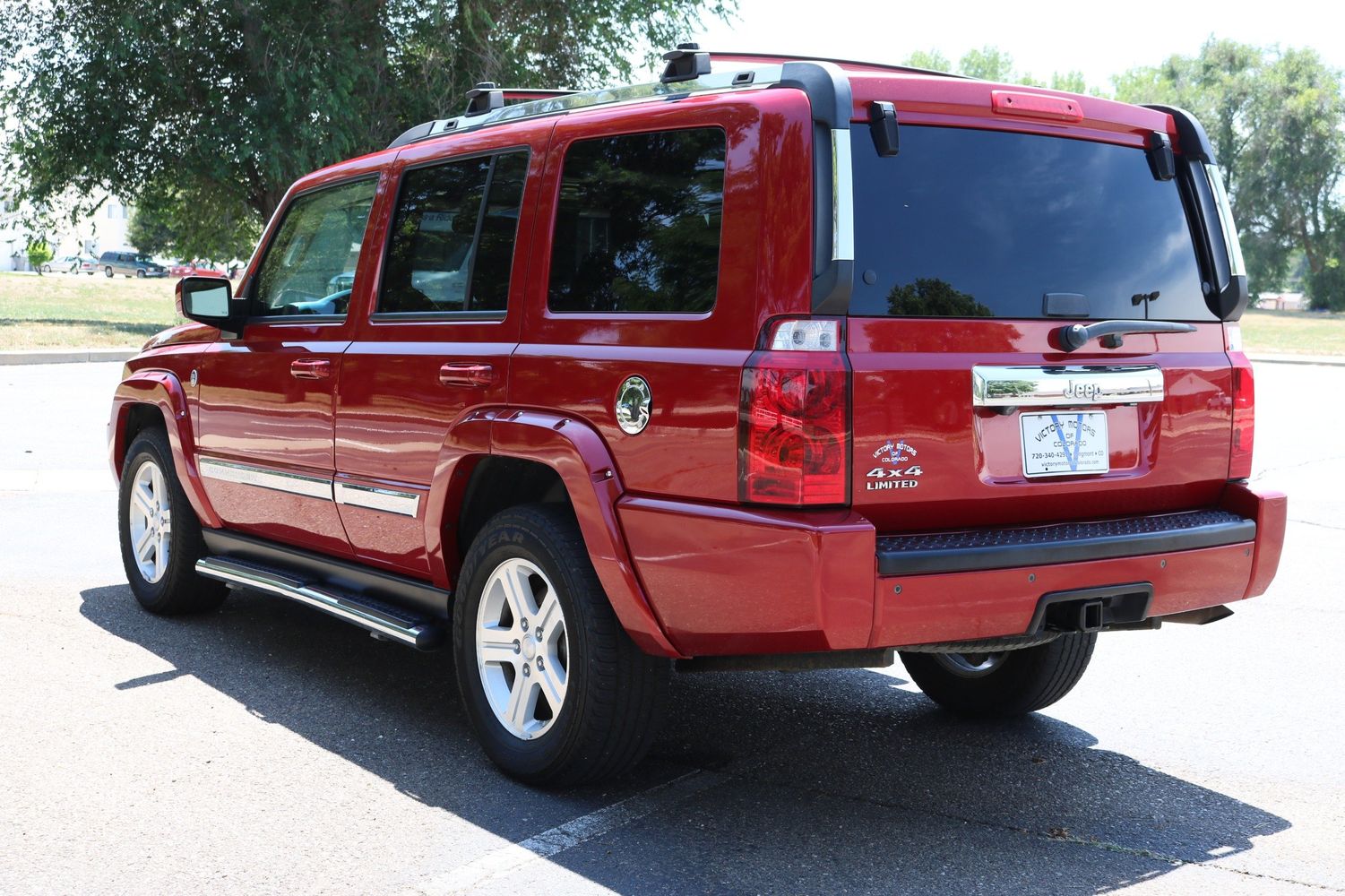 2010 Jeep Commander Limited | Victory Motors of Colorado