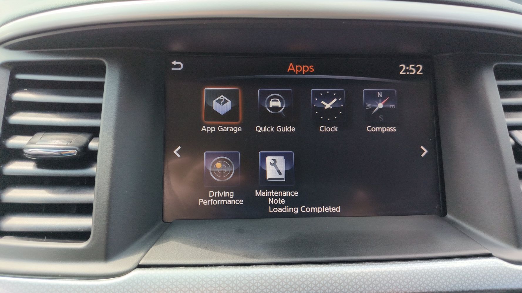 2018 Nissan Pathfinder SL photo 15