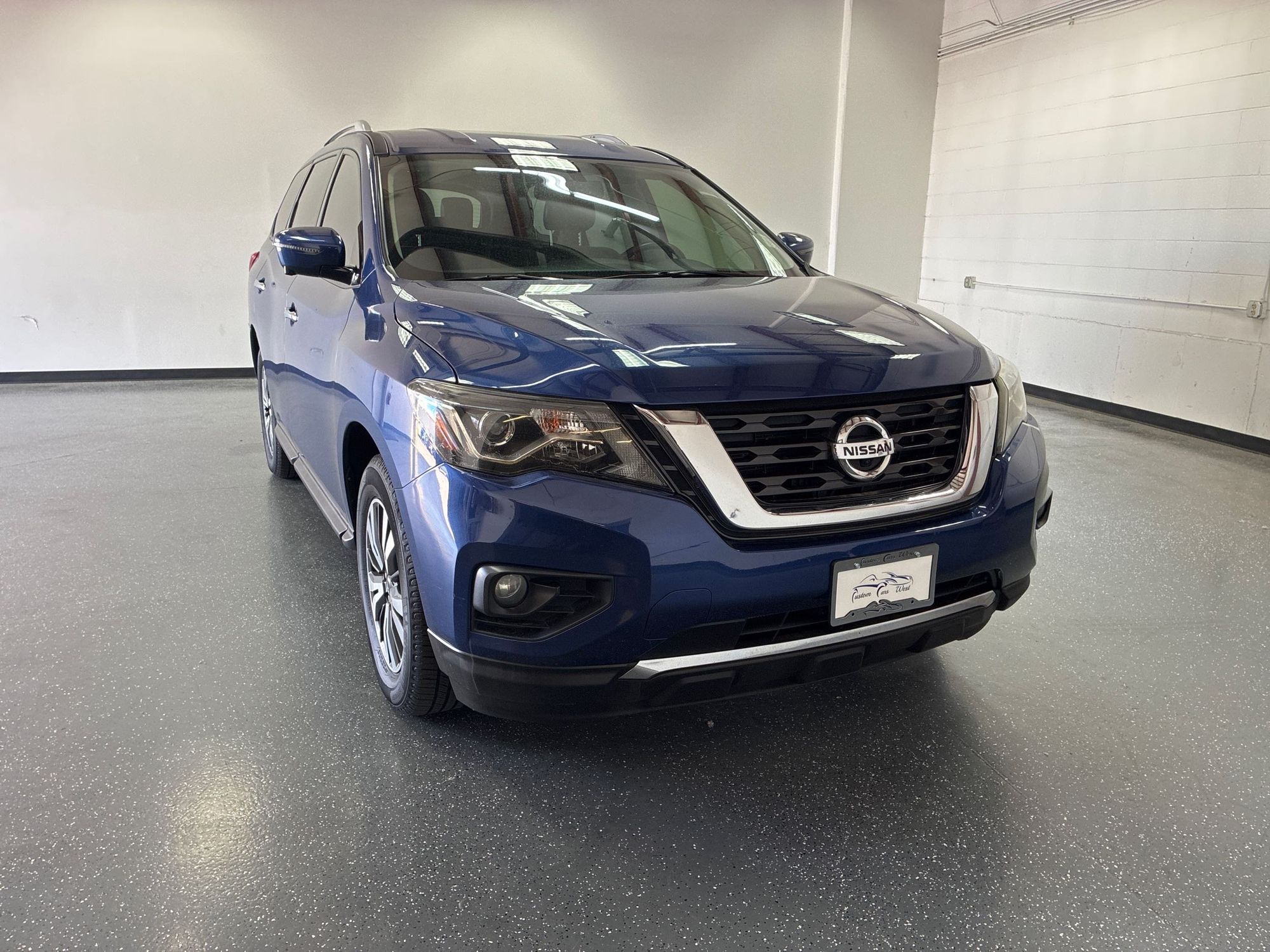 2020 Nissan Pathfinder SL 4WD's photo