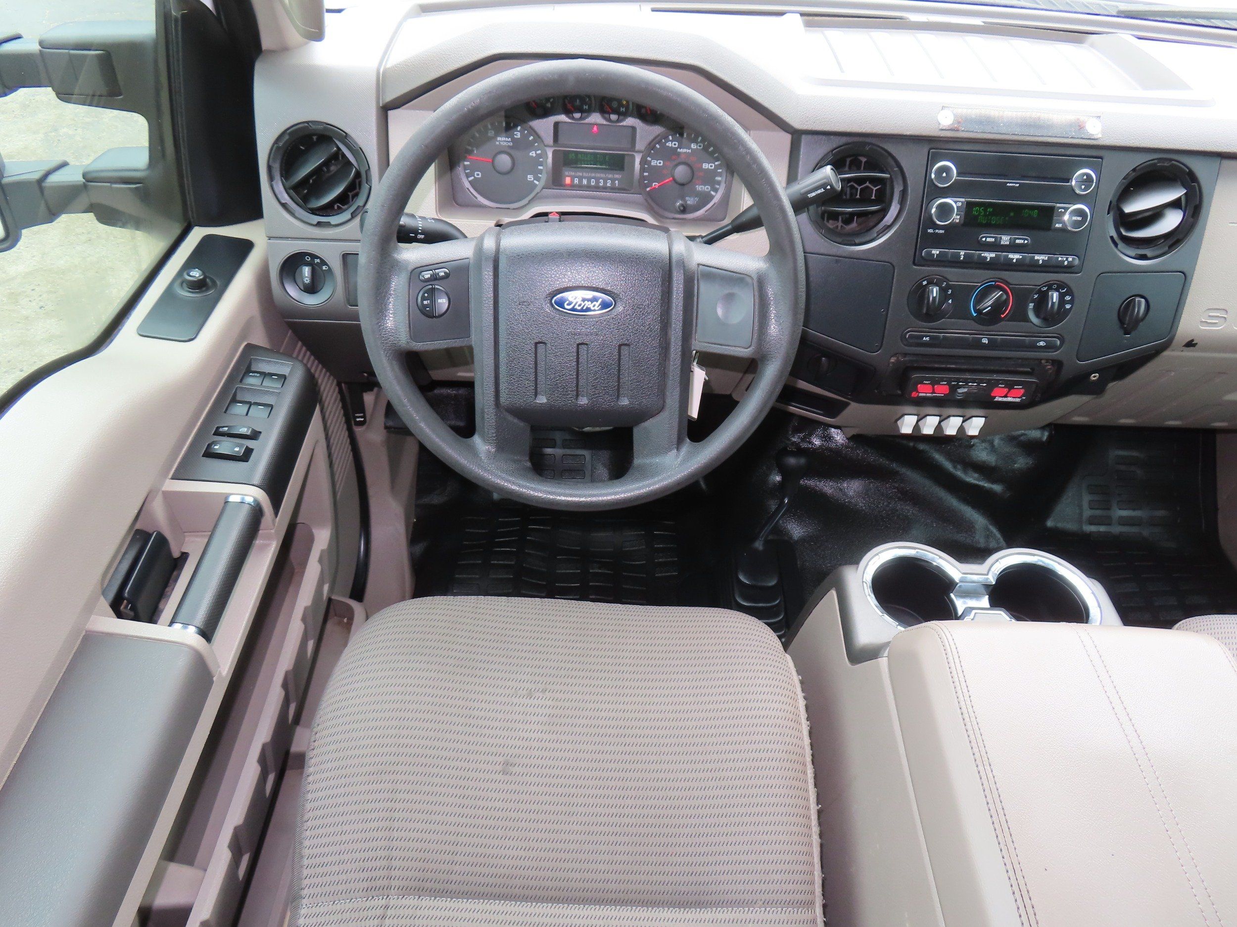2009 Ford F-350 Super Duty XL - Photo 8