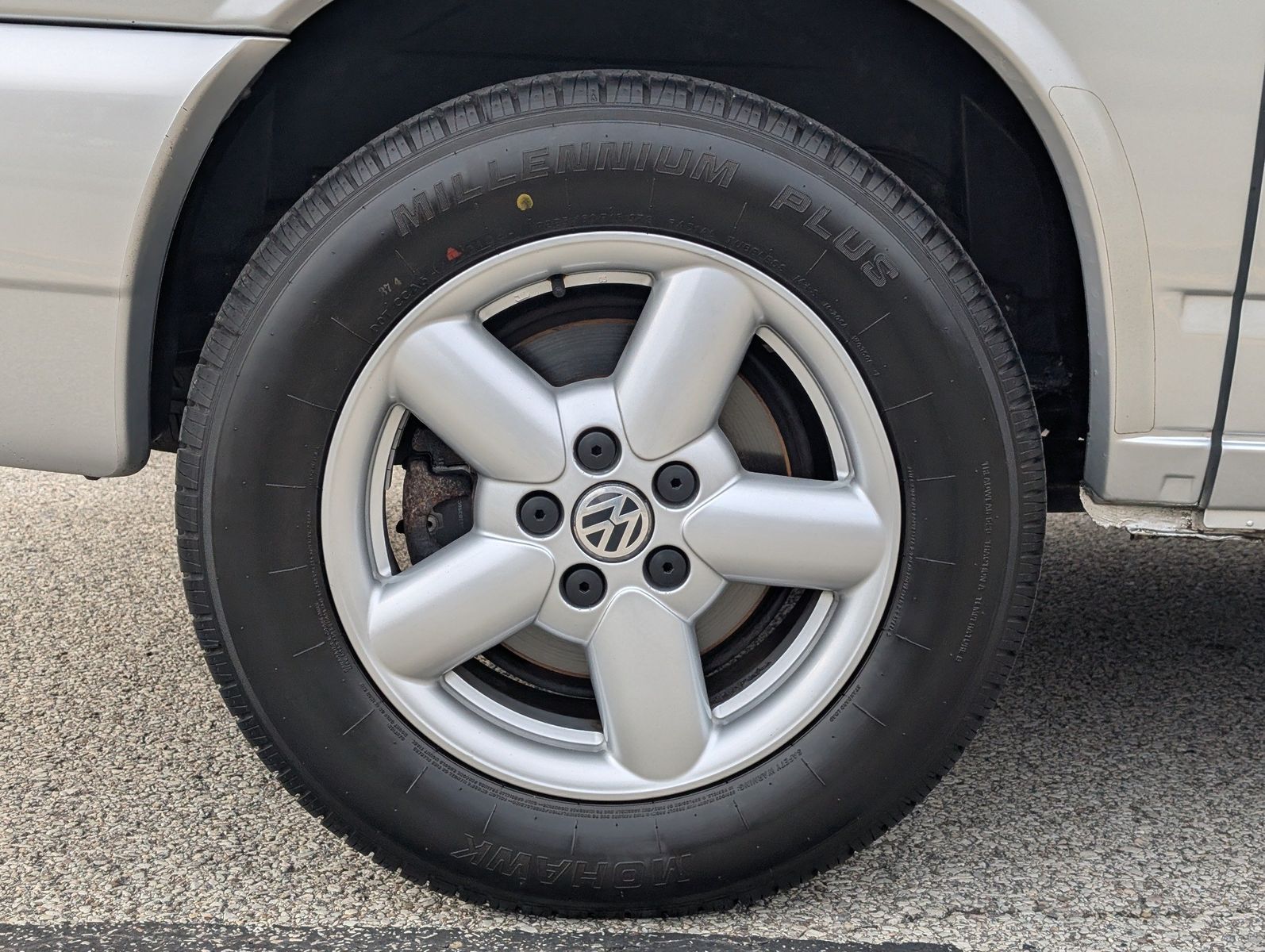 2003 Volkswagen EuroVan 31