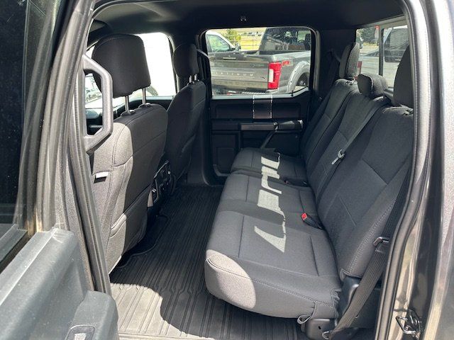 2019 Ford F-150 XLT photo 9