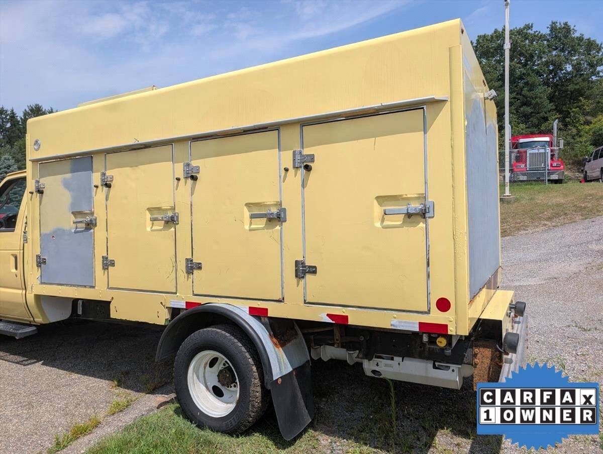 2019 Ford E-Series Chassis 9