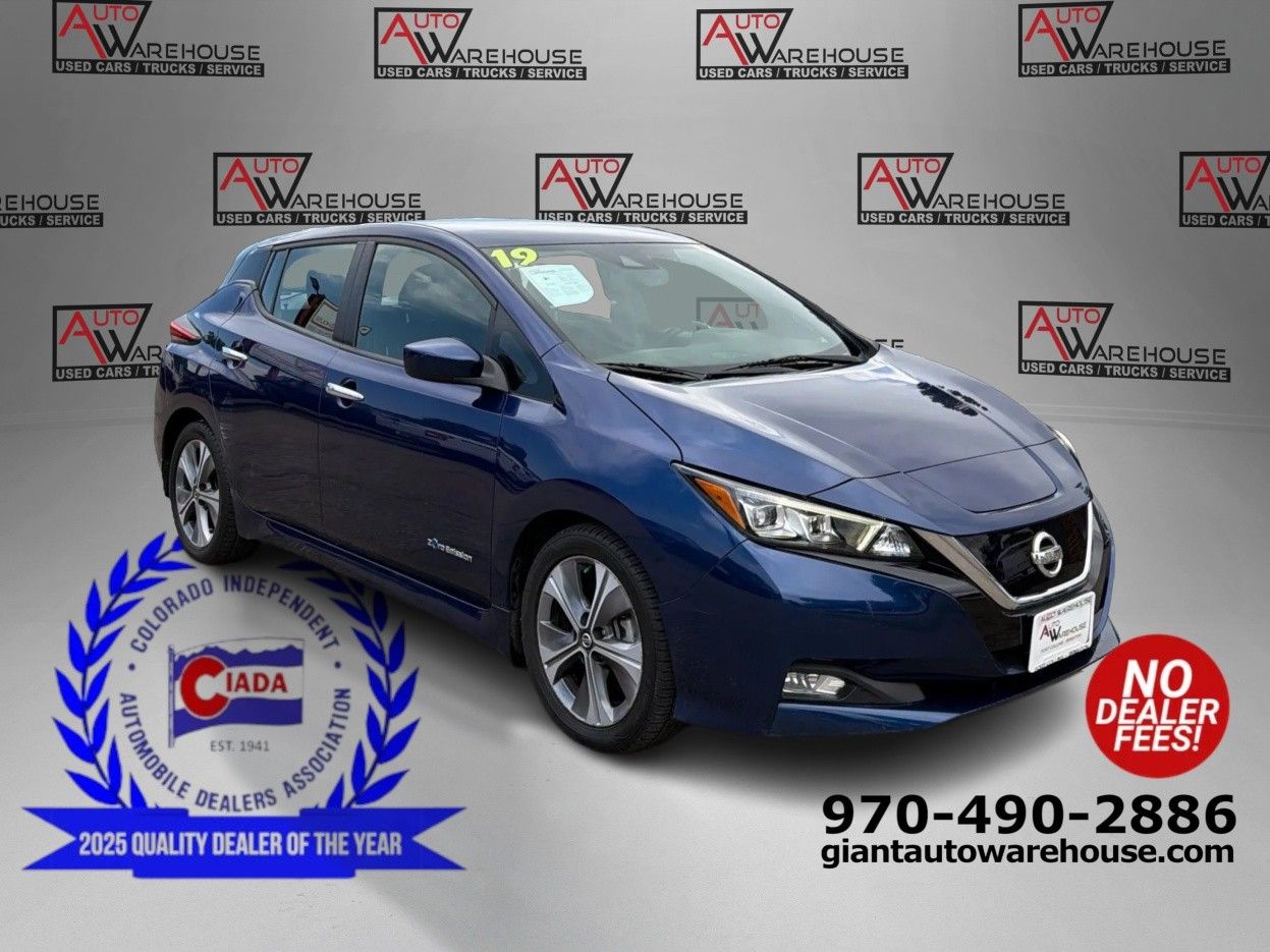 2019 Nissan Leaf SV's photo