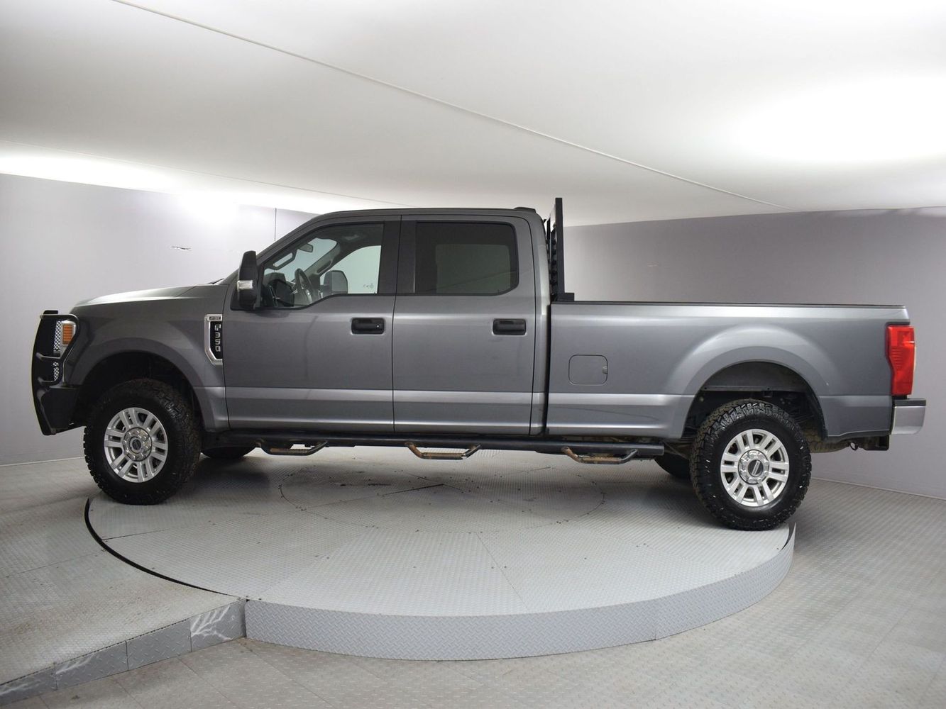 2022 Ford F-350 Super Duty XL photo 15