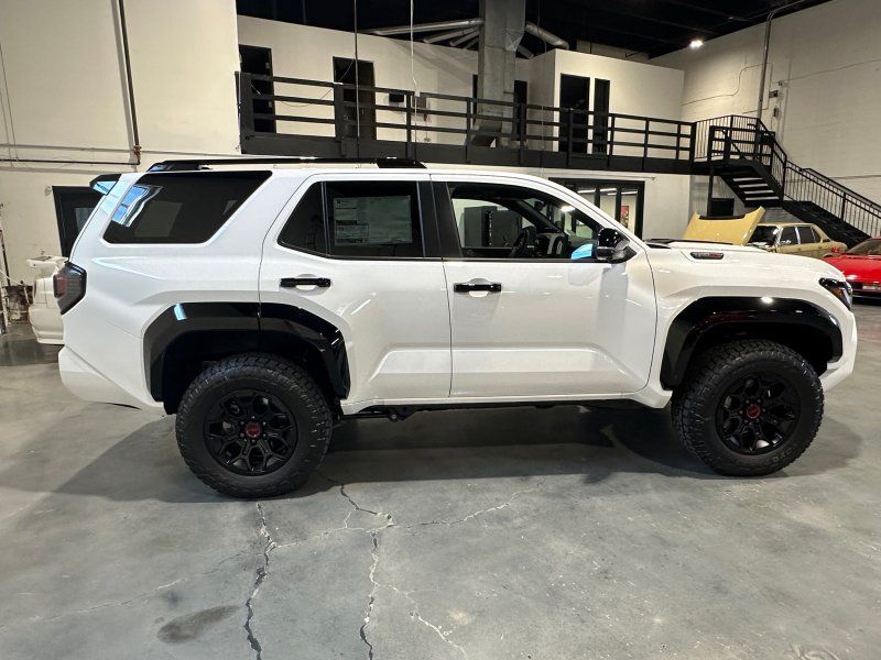 2025 Toyota 4Runner TRD Pro HV, photo 7