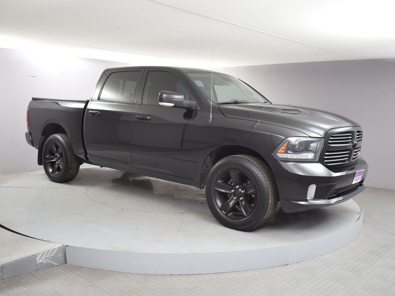 2015 RAM Ram 1500 Sport photo 11