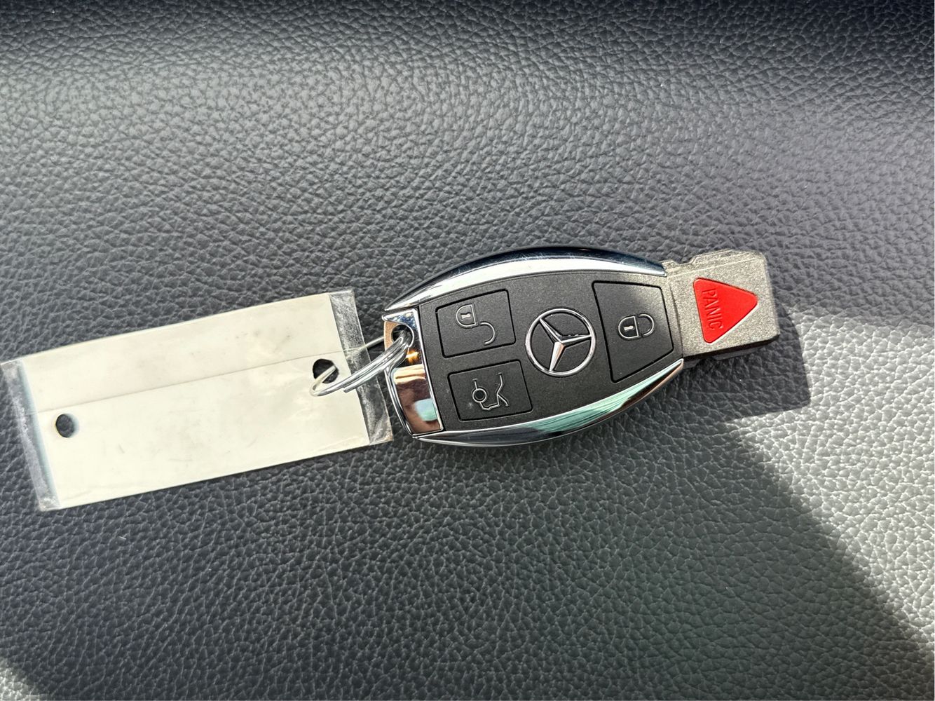 2015 Mercedes Benz CLA 250 photo 23