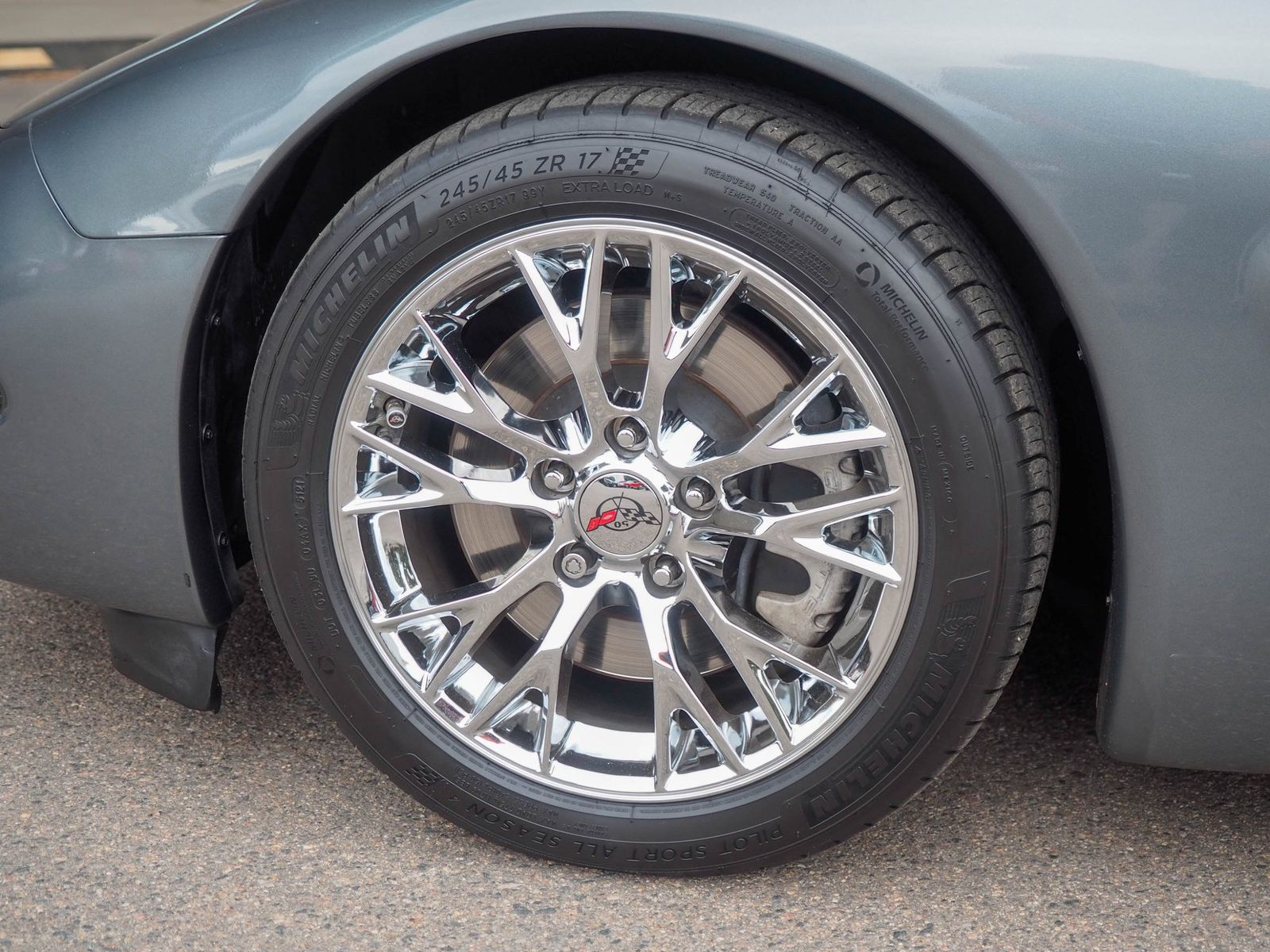 2003 Chevrolet Corvette 34