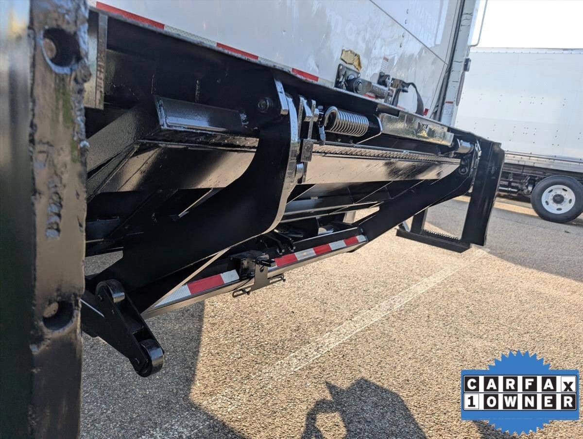 2021 Ford F-650 Super Duty 40