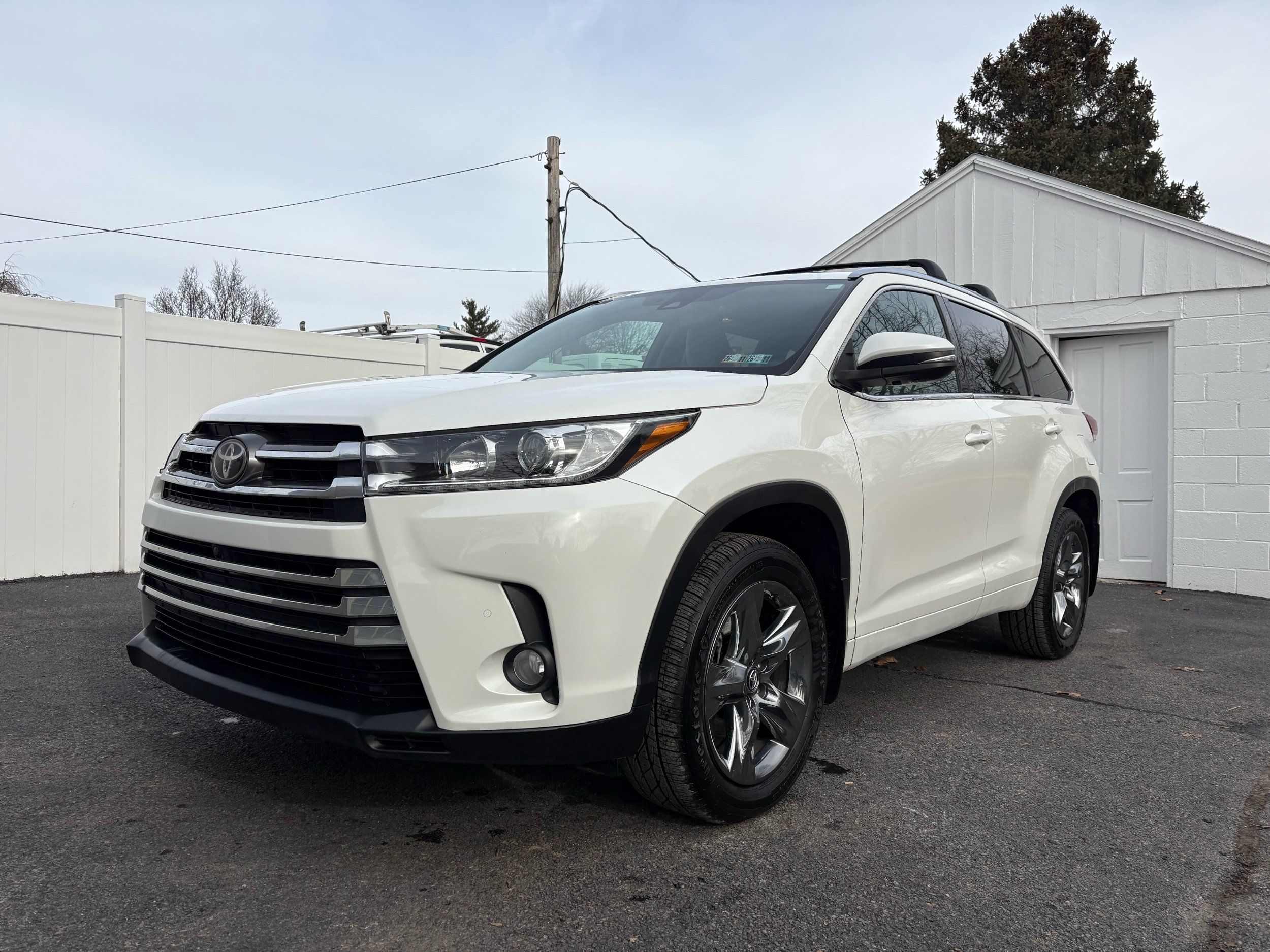 2017 Toyota Highlander Limited Platinum