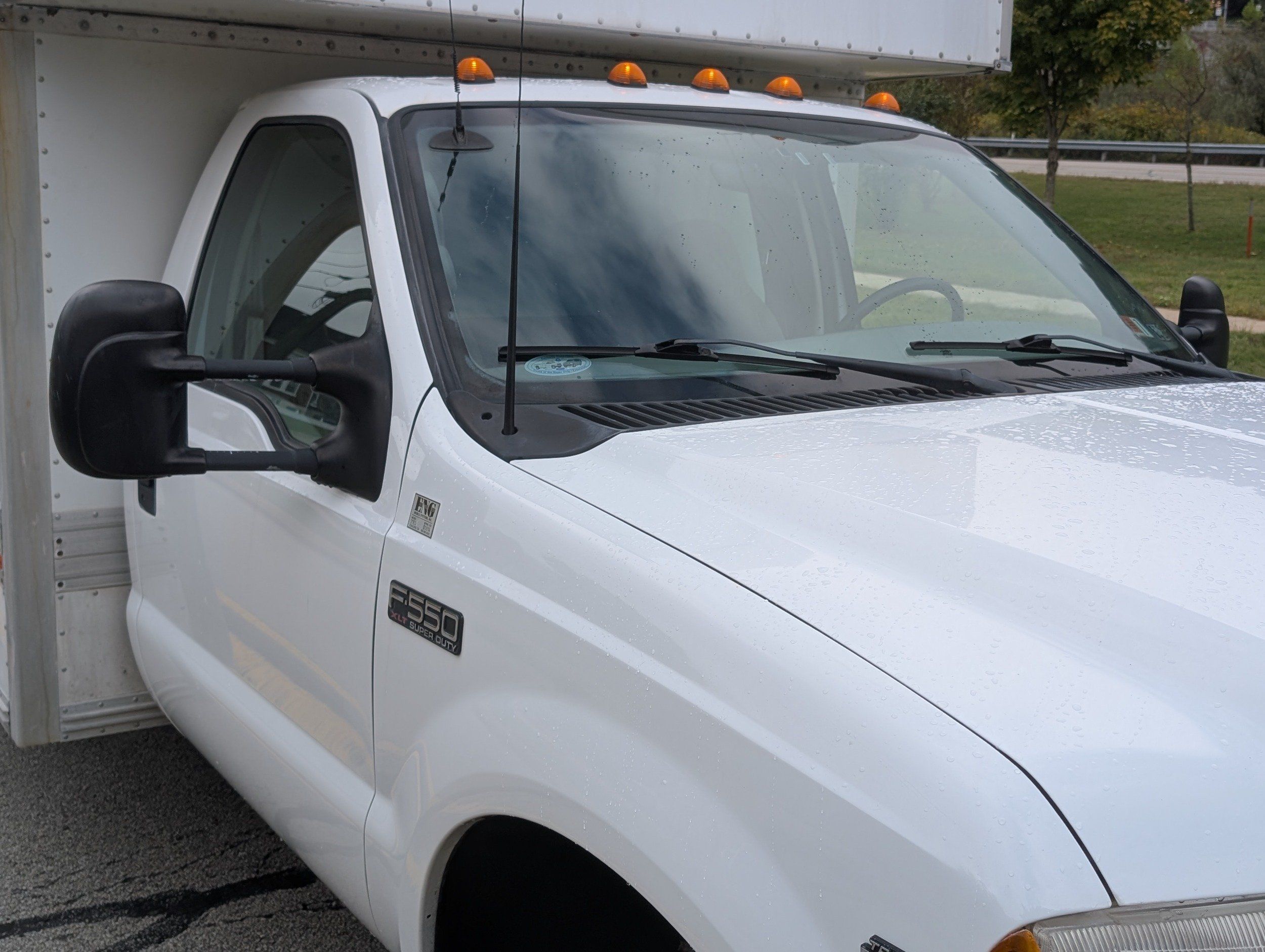 2000 Ford F-550 photo 13