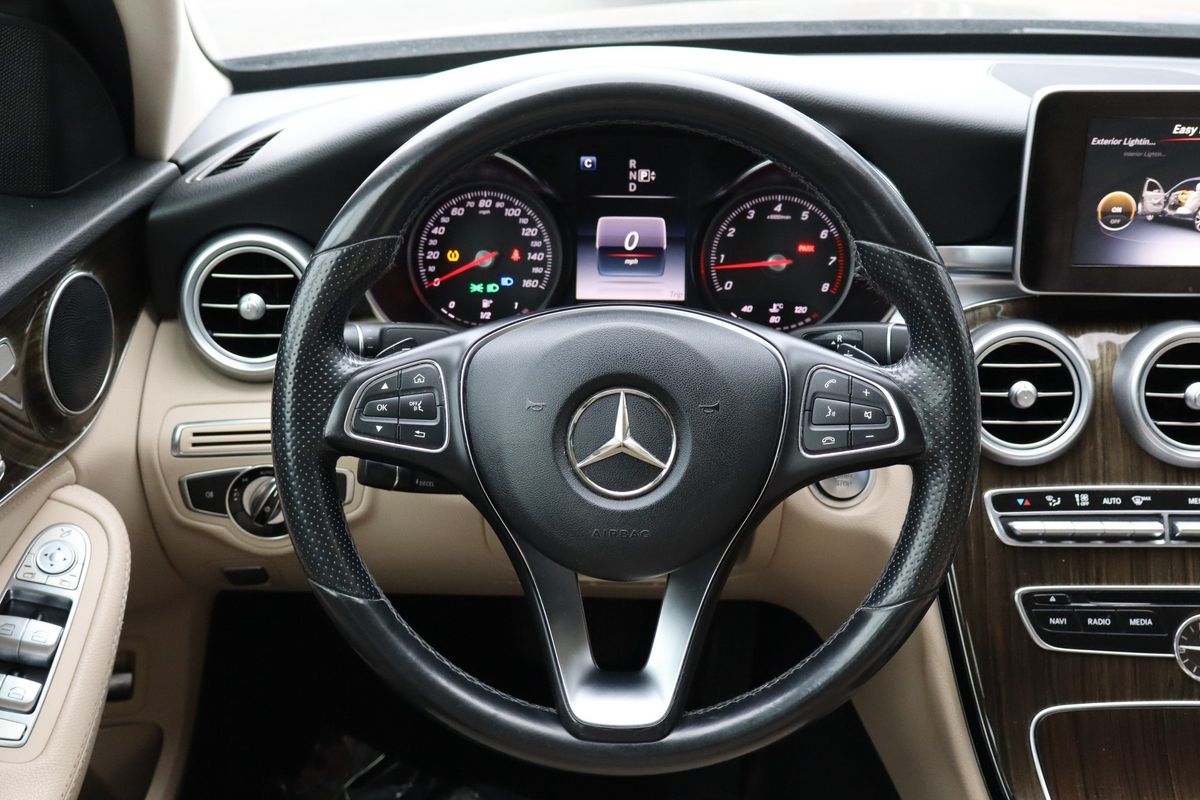 2015 Mercedes-Benz C 300 