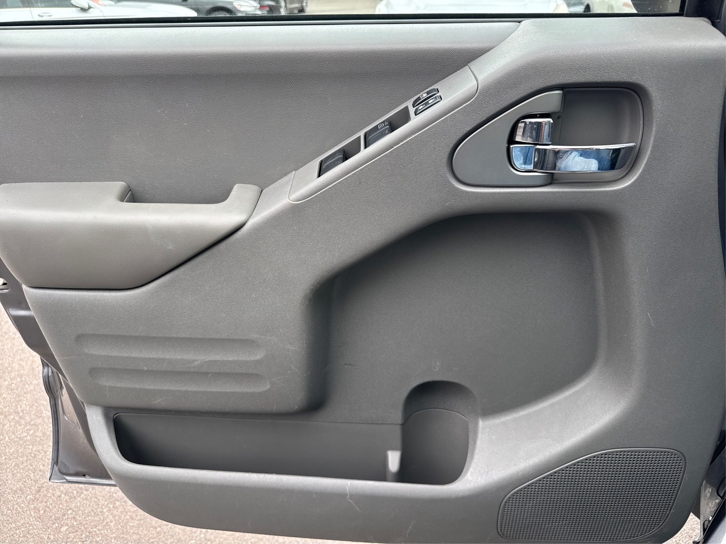 2019 Nissan Frontier SV photo 15