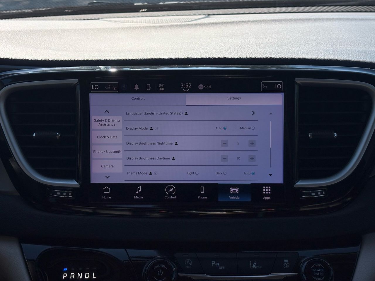 2024 Chrysler Pacifica Touring L - Photo 18