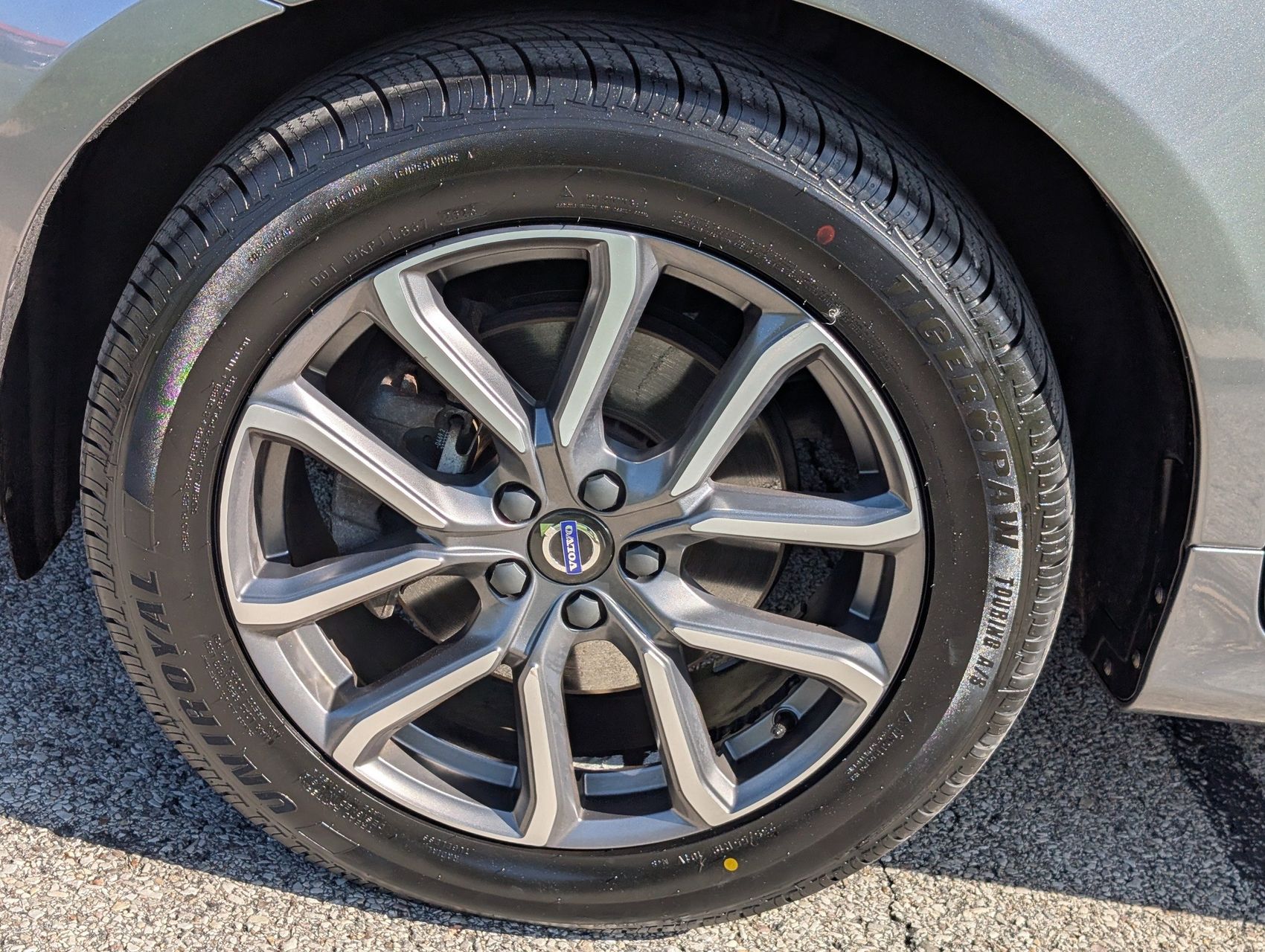 2016 Volvo XC60 36
