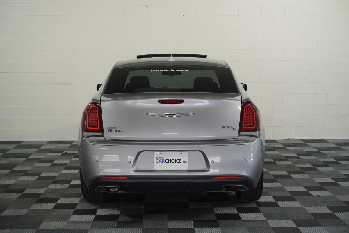 2017 Chrysler 300 300S AWD