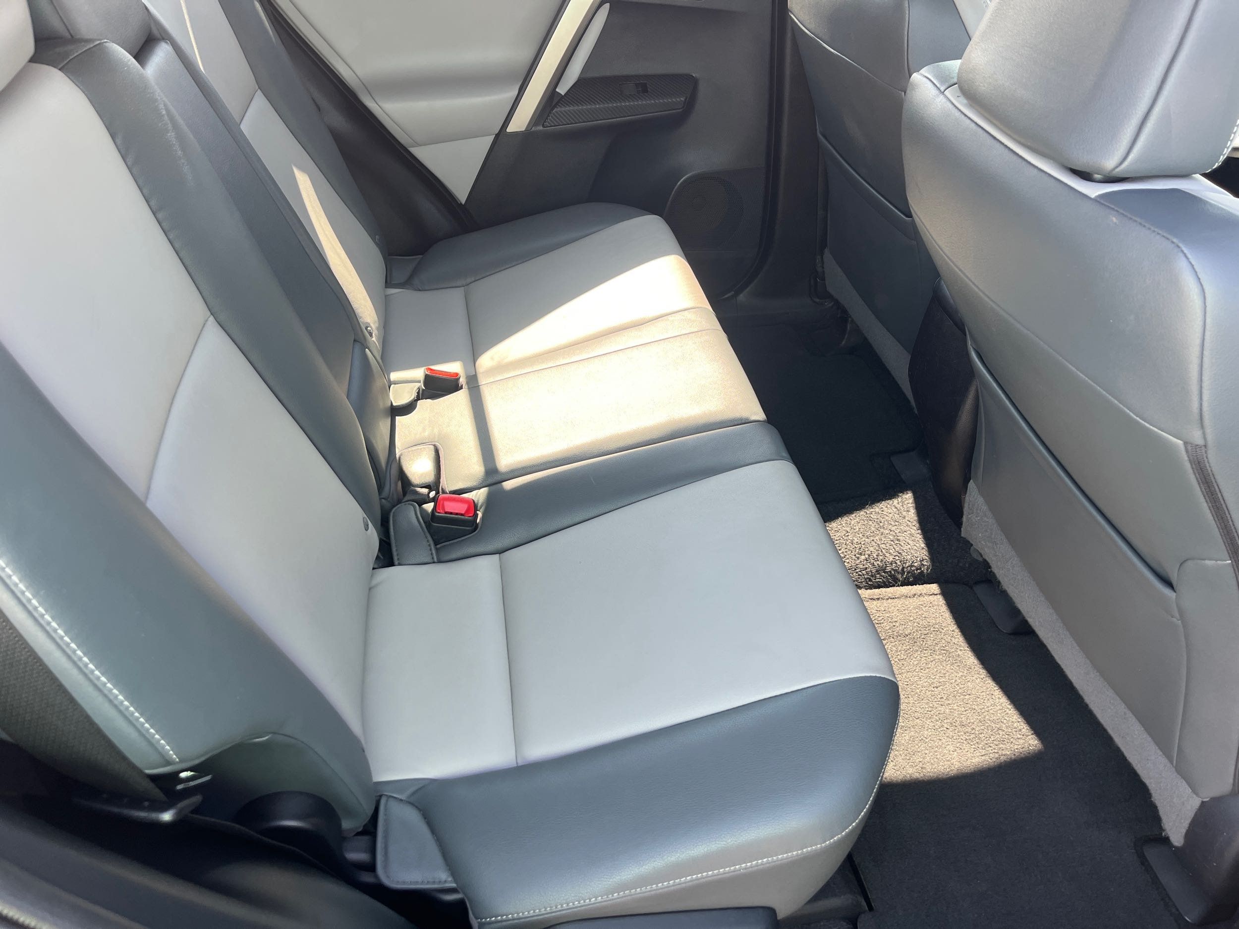 2013 Toyota RAV4 Limited - Photo 18