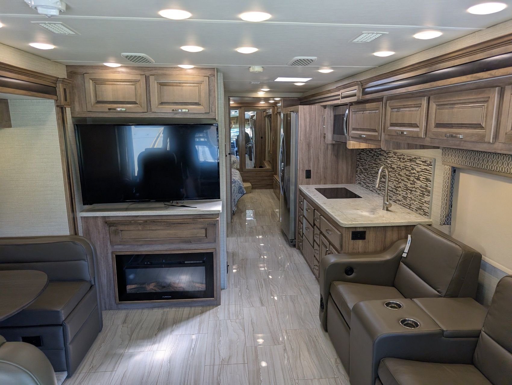 2019 Jayco Embark 165
