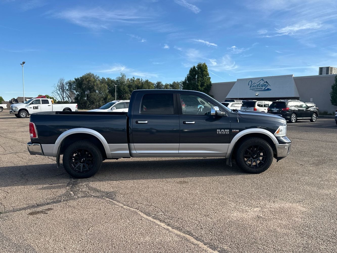 2014 Ram 1500 Laramie photo 4