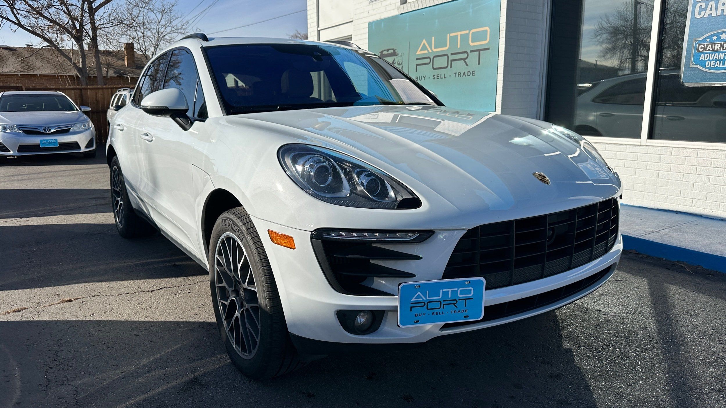 2016 Porsche Macan S