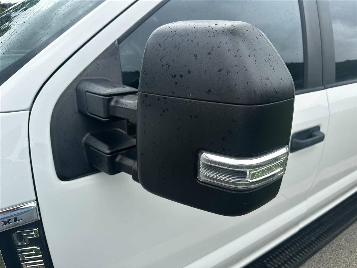 2017 Ford F-250 Super Duty 29