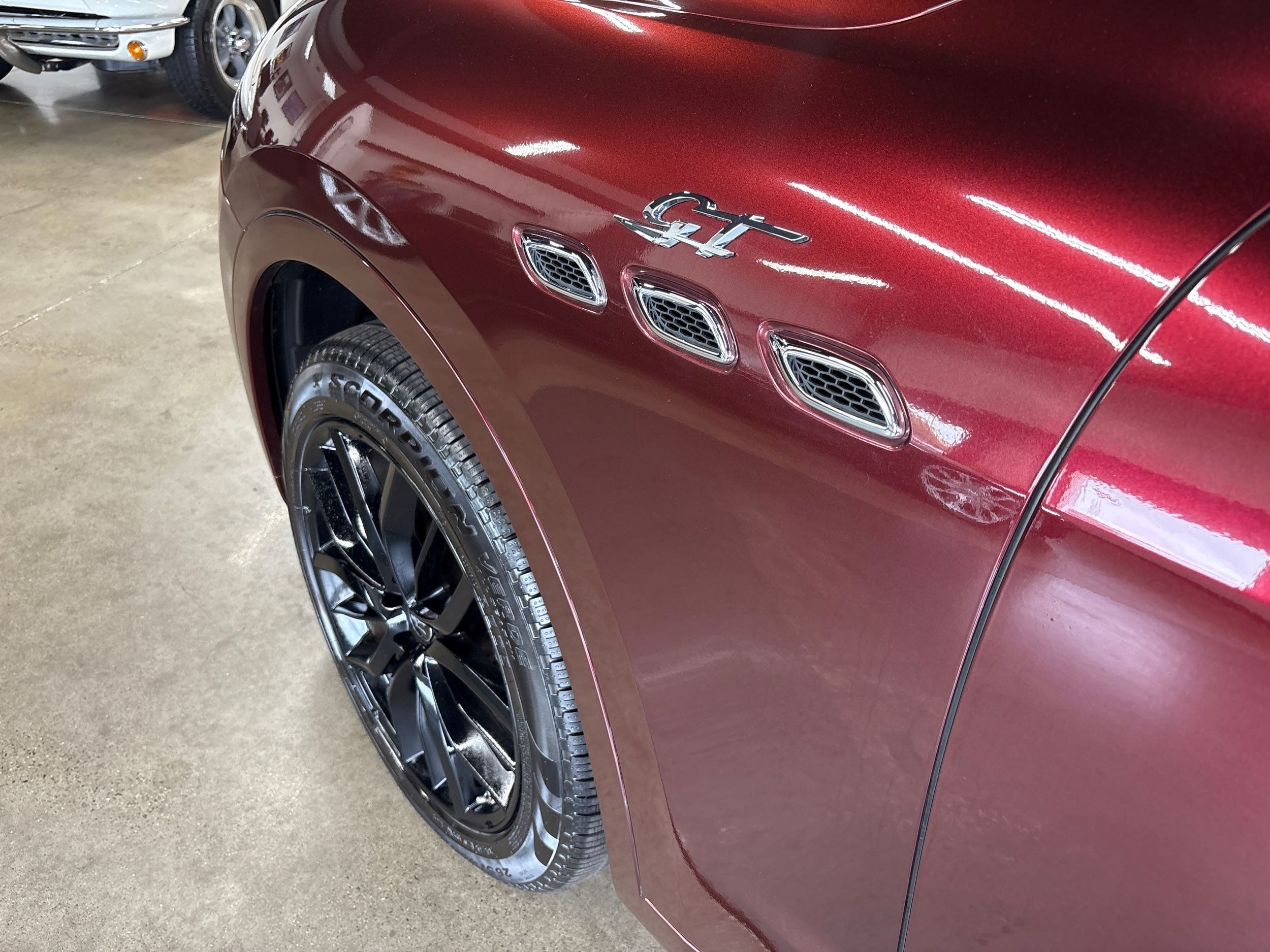 2022 Maserati Levante GT photo 18