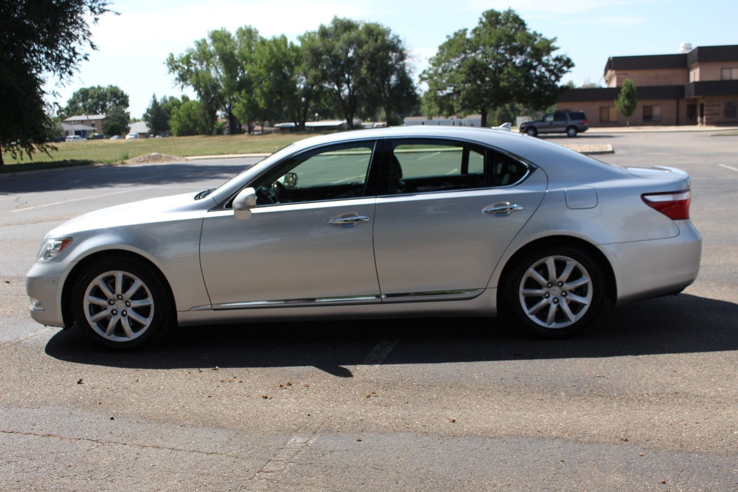 2008 Lexus LS 460 | Victory Motors of Colorado