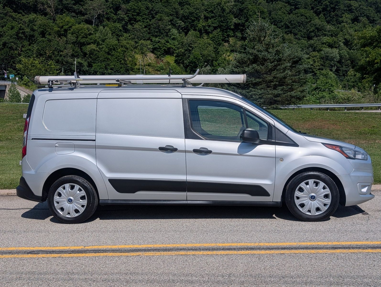 2021 Ford Transit Connect 3