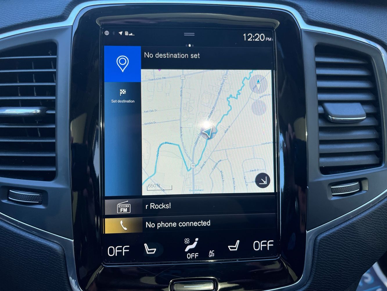 2020 Volvo XC90 T5 Momentum photo 9