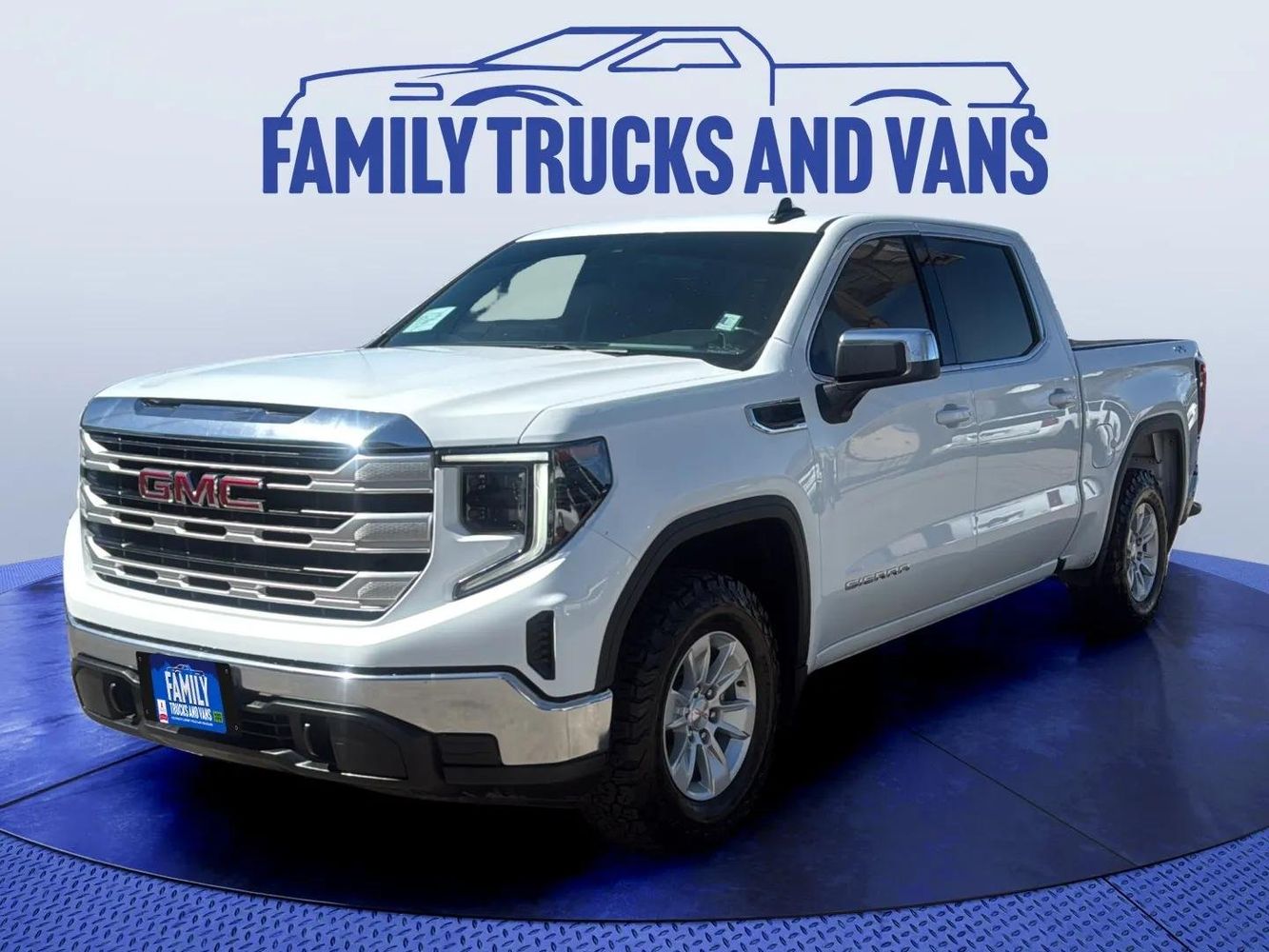 2023 GMC Sierra 4WD Crew Cab Short Box SLE's photo