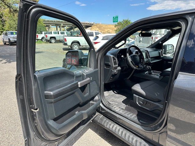 2019 Ford F-150 XLT photo 10