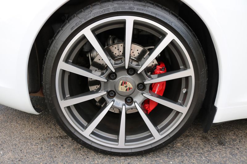 2013 Porsche 911 Carrera S | Victory Motors of Colorado