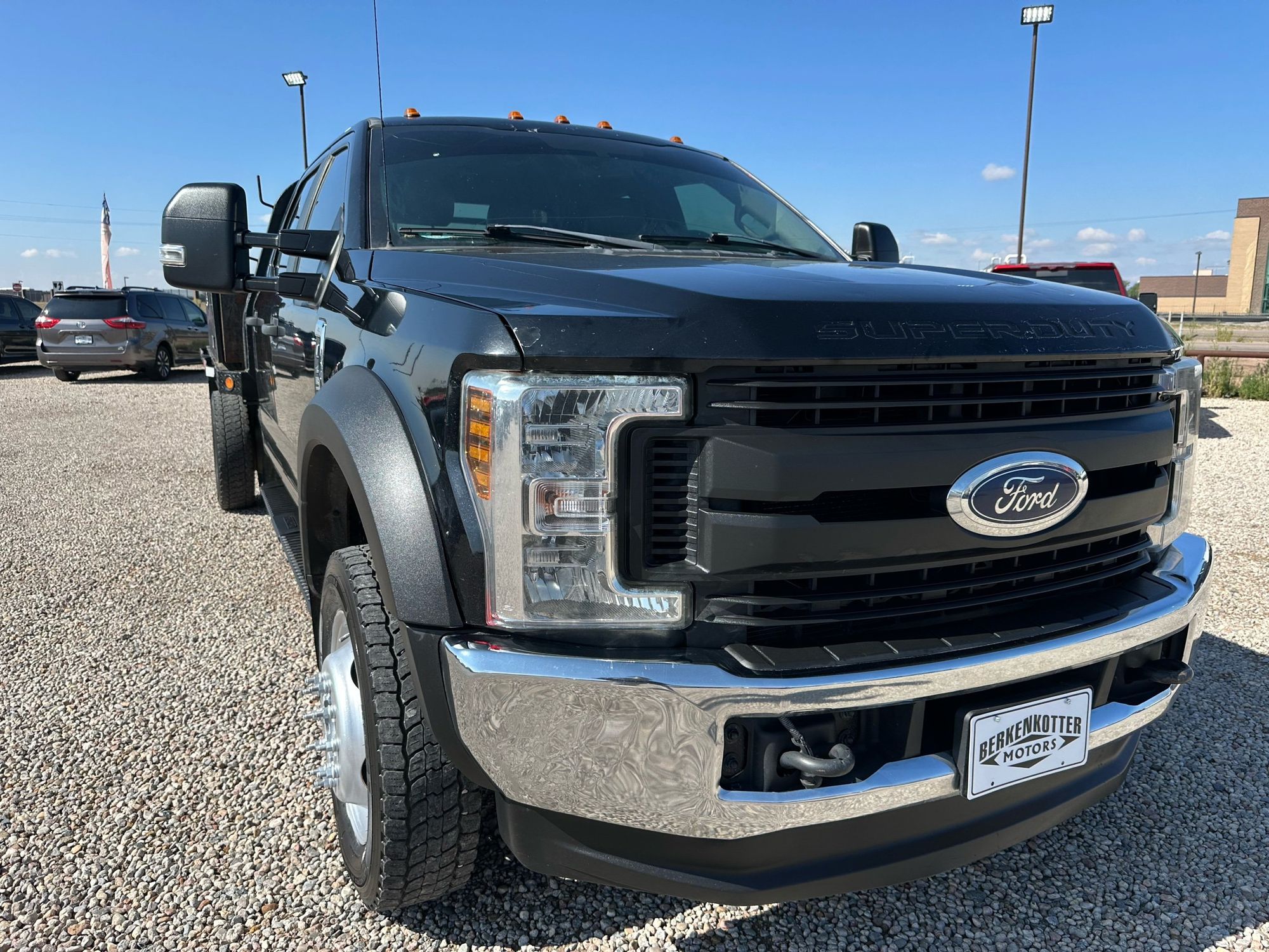 2019 Ford F-450 XL photo 2
