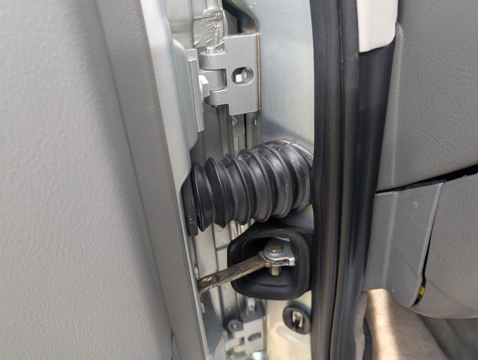 2003 Volkswagen EuroVan 104