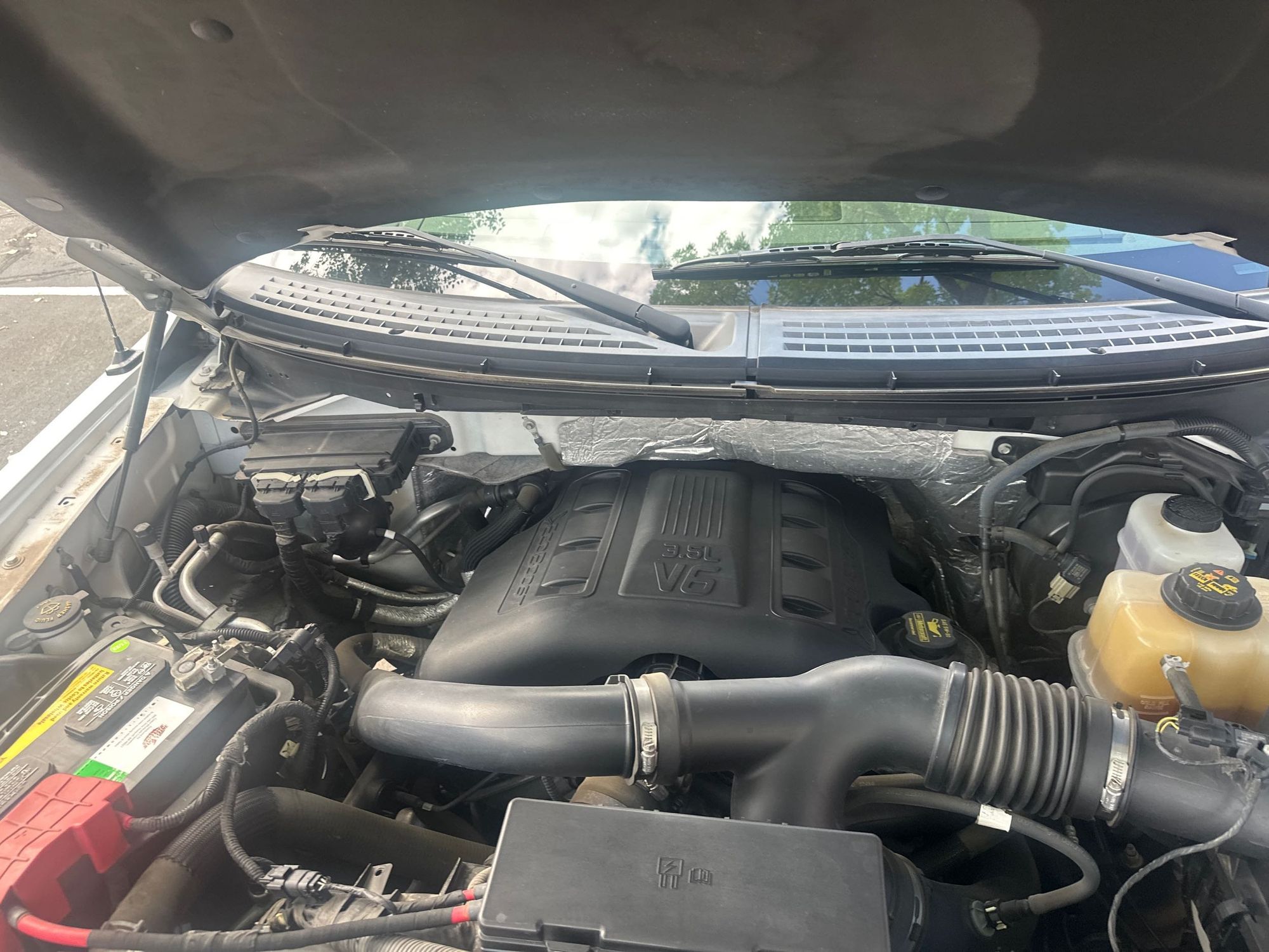 2012 Ford F-150 XLT photo 20