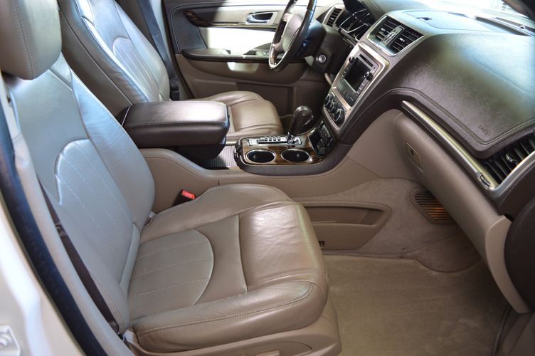 2015 Gmc Acadia Denali photo 31