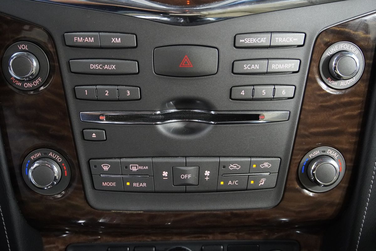 2017 Nissan Armada Platinum