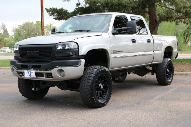 2004 GMC Sierra 2500HD | Victory Motors of Colorado