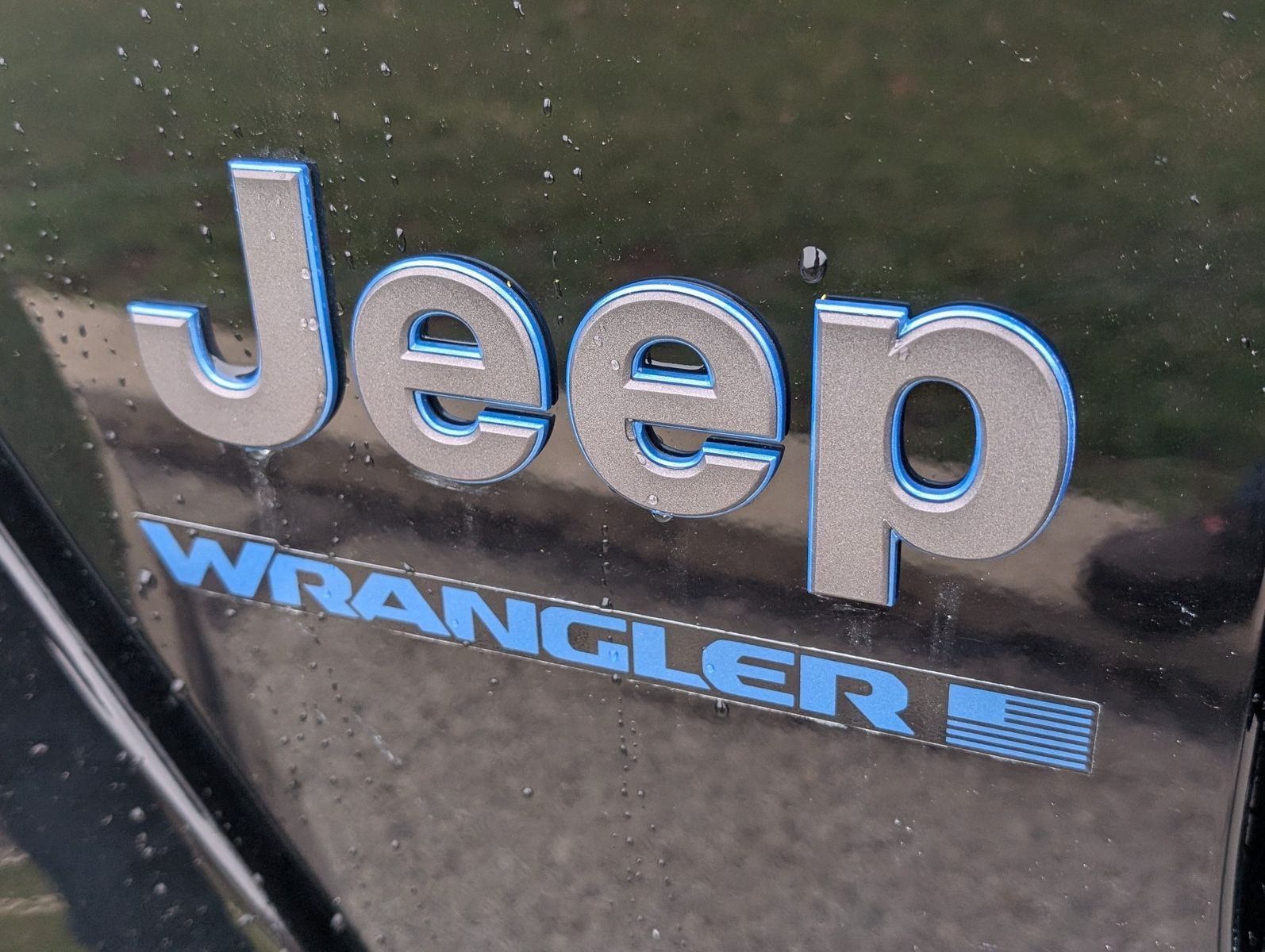 2025 Jeep Wrangler 4xe 17