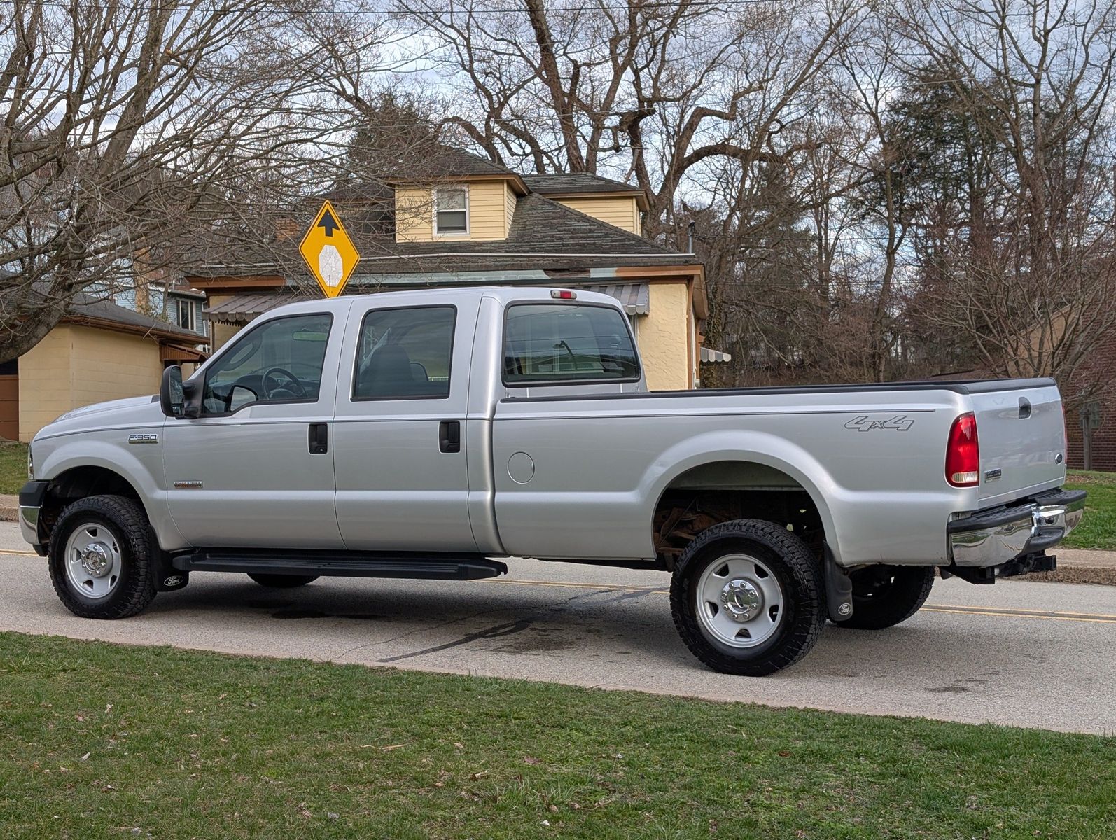 2006 Ford F-350 Super Duty 10