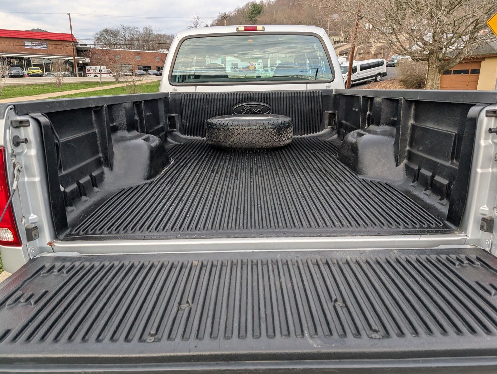 2006 Ford F-350 Super Duty 84